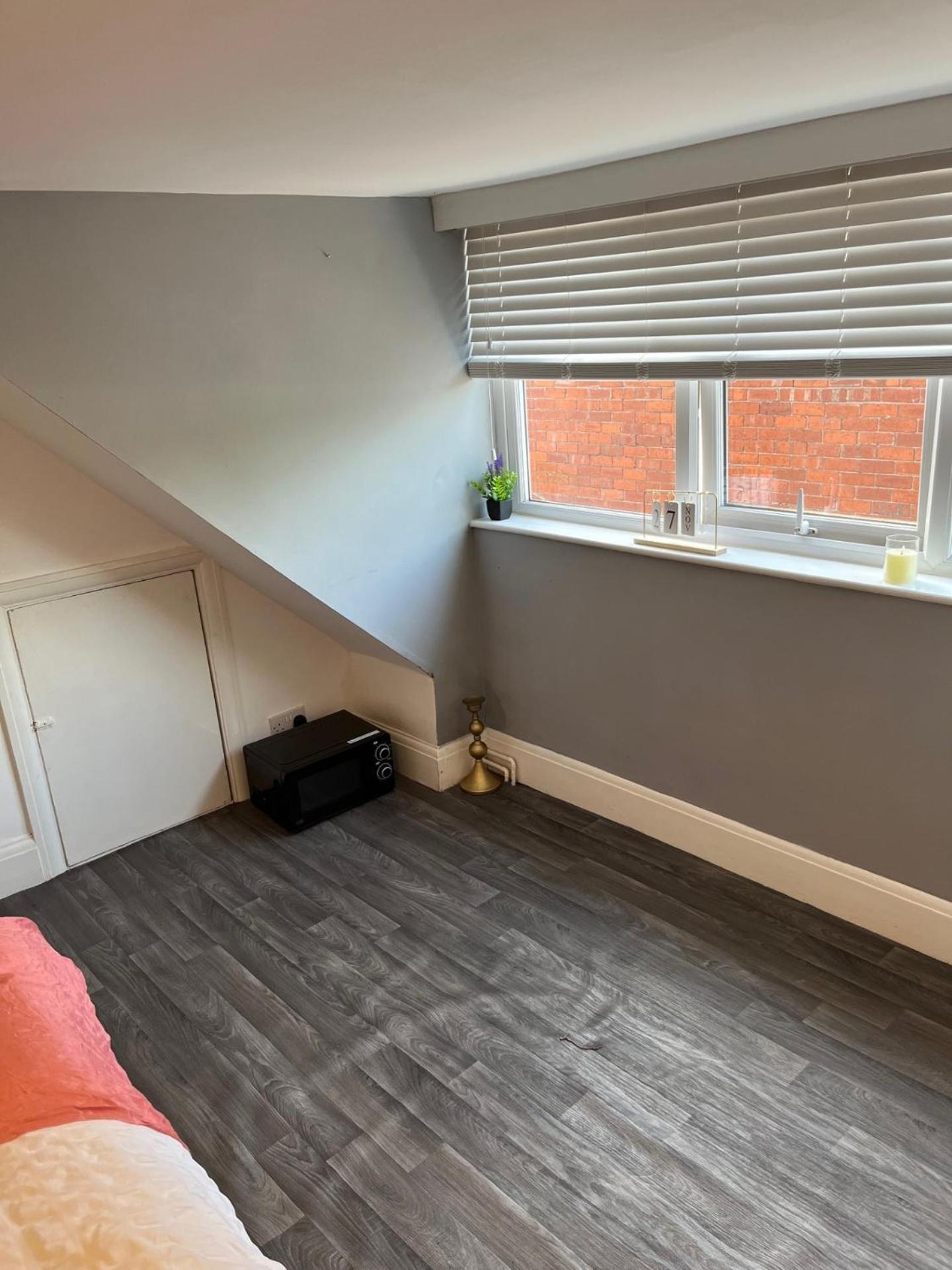 Cozy Room In A Serene House Birmingham Exteriör bild